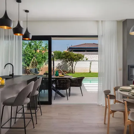 Villa Mapejana By Interhome